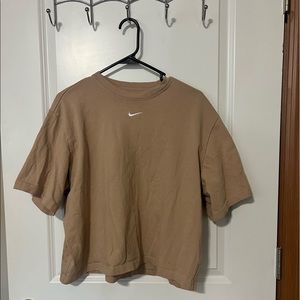 Tan Oversized Vintage Nike t-shirt